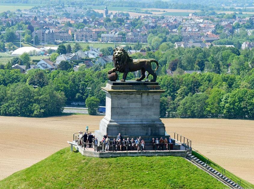 Charbonnel 2 Bruxelles-Charleroi-Airport Villa Екстериор снимка